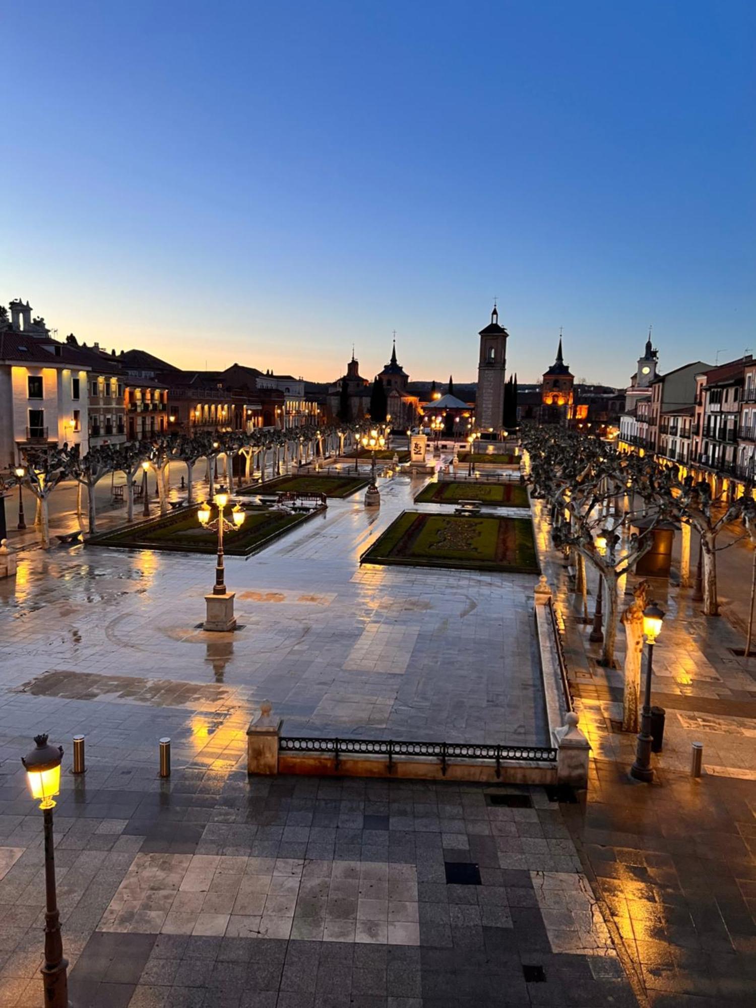 Sonar En La Plaza Cervantes 1 Алькала-де-Энарес Экстерьер фото